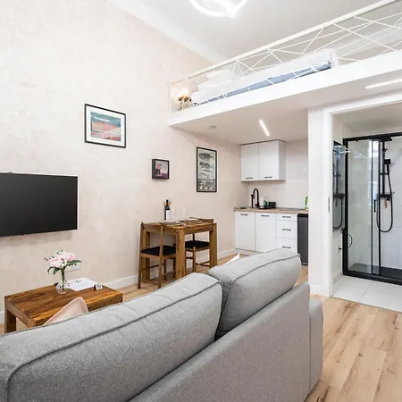 Apartment Kiskuza 1 *